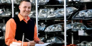 قطع غيار السيارات المستعملة في الشارقة