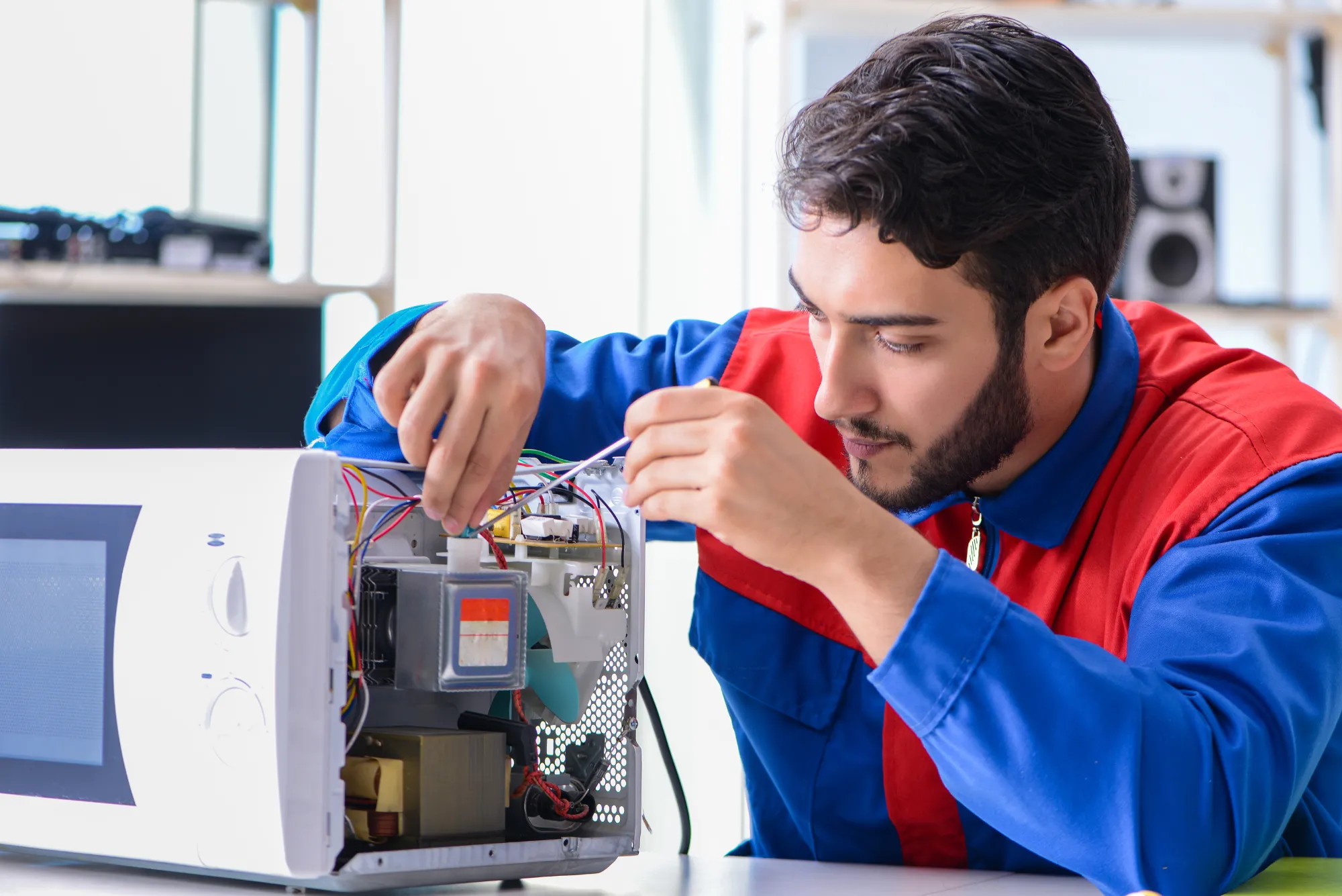 Microwave Repair Services in Dubai
