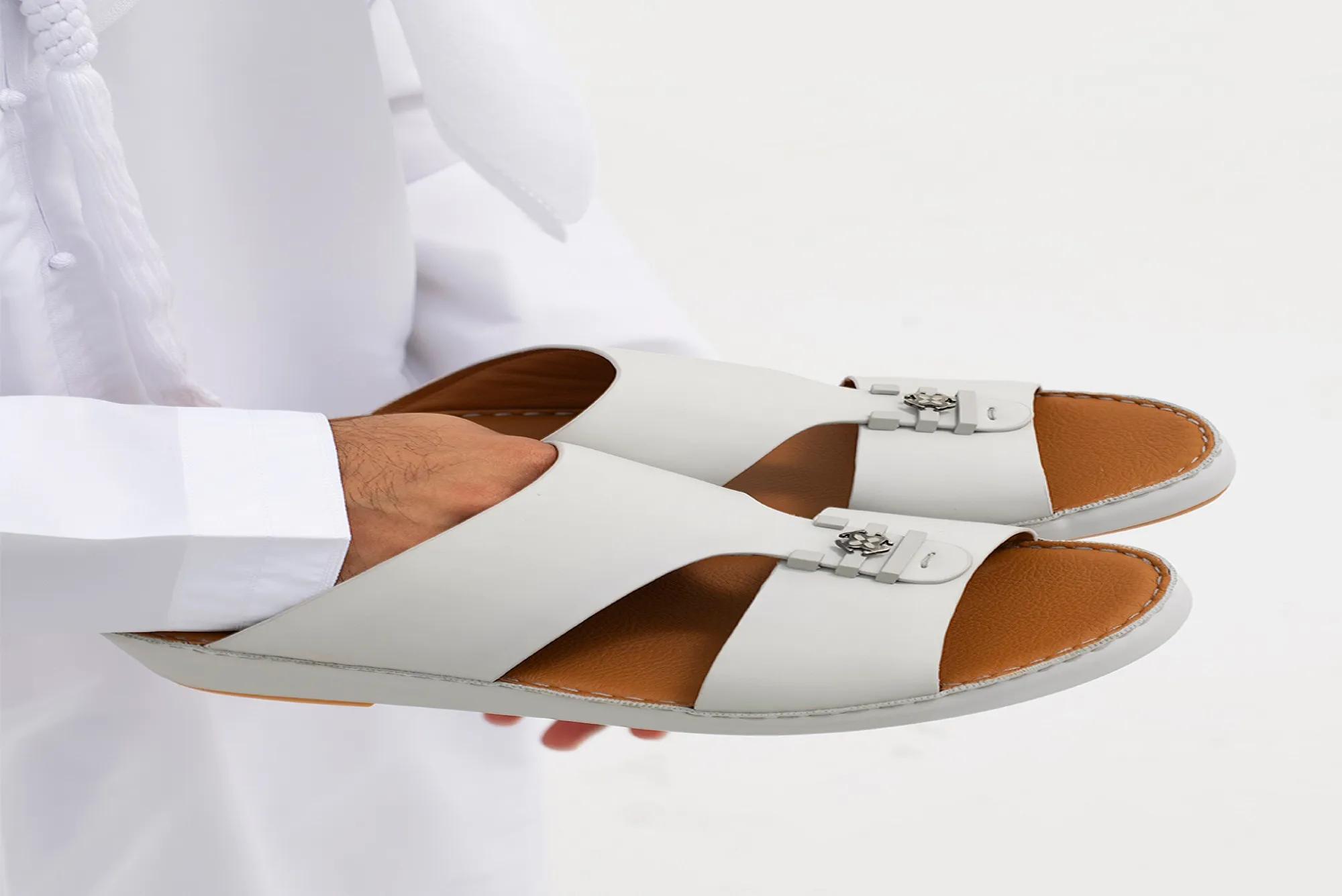 Step into Style The Ultimate Guide to Men’s Arabic Sandals
