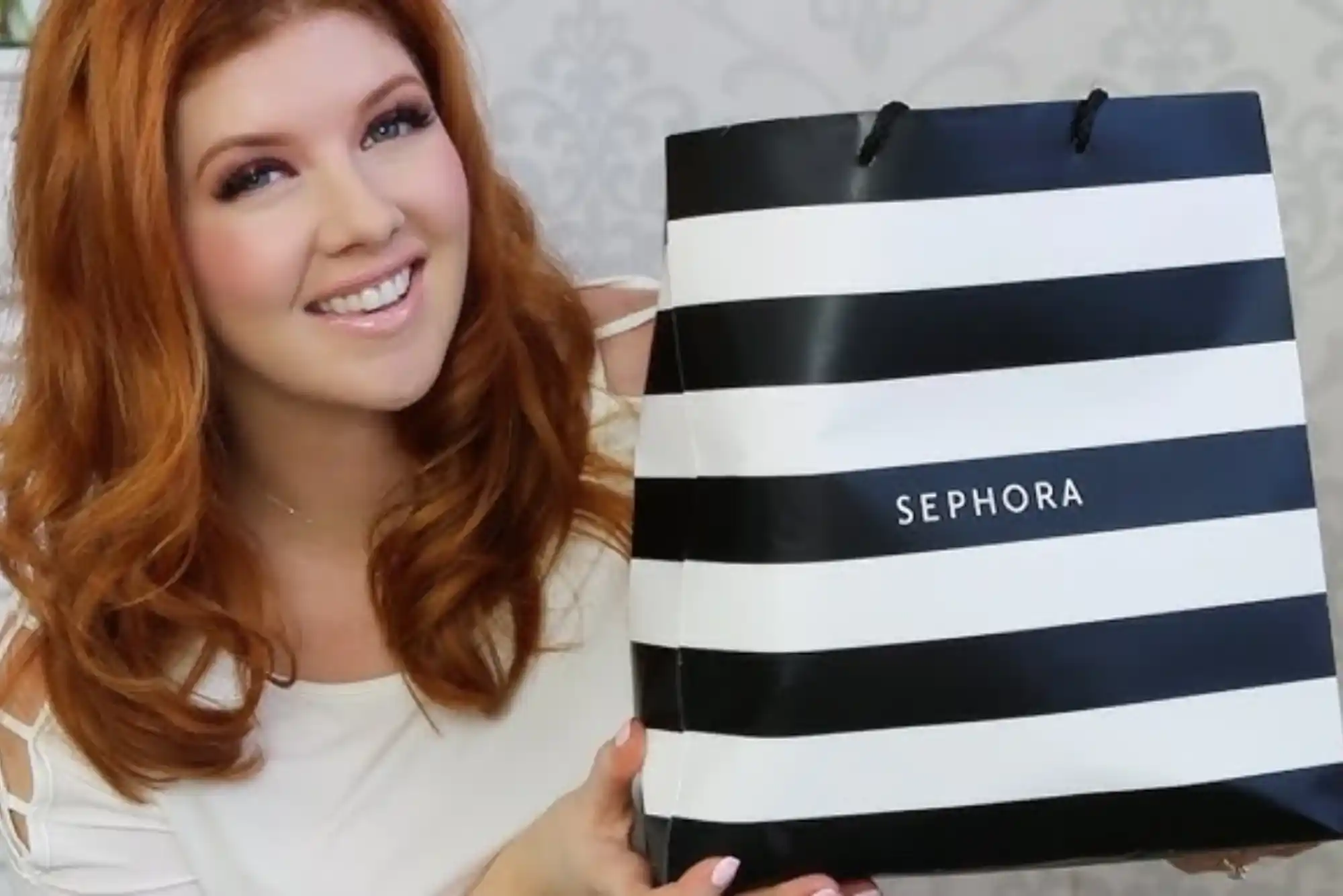 How to Choose the Right Sephora Makeup Bag