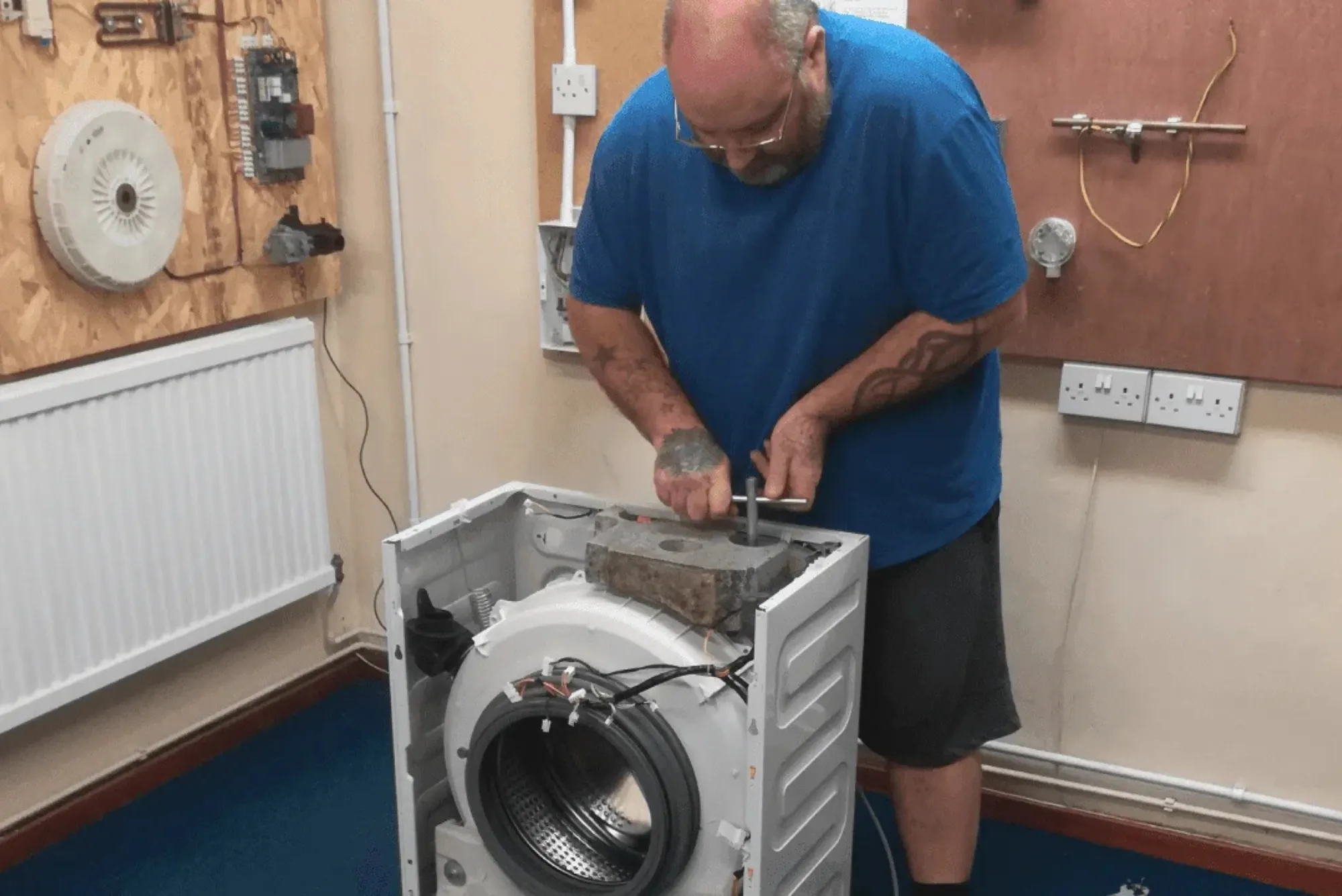 jumeirah Expert Washing Machine Repair in JVC | The JVC Services Providers