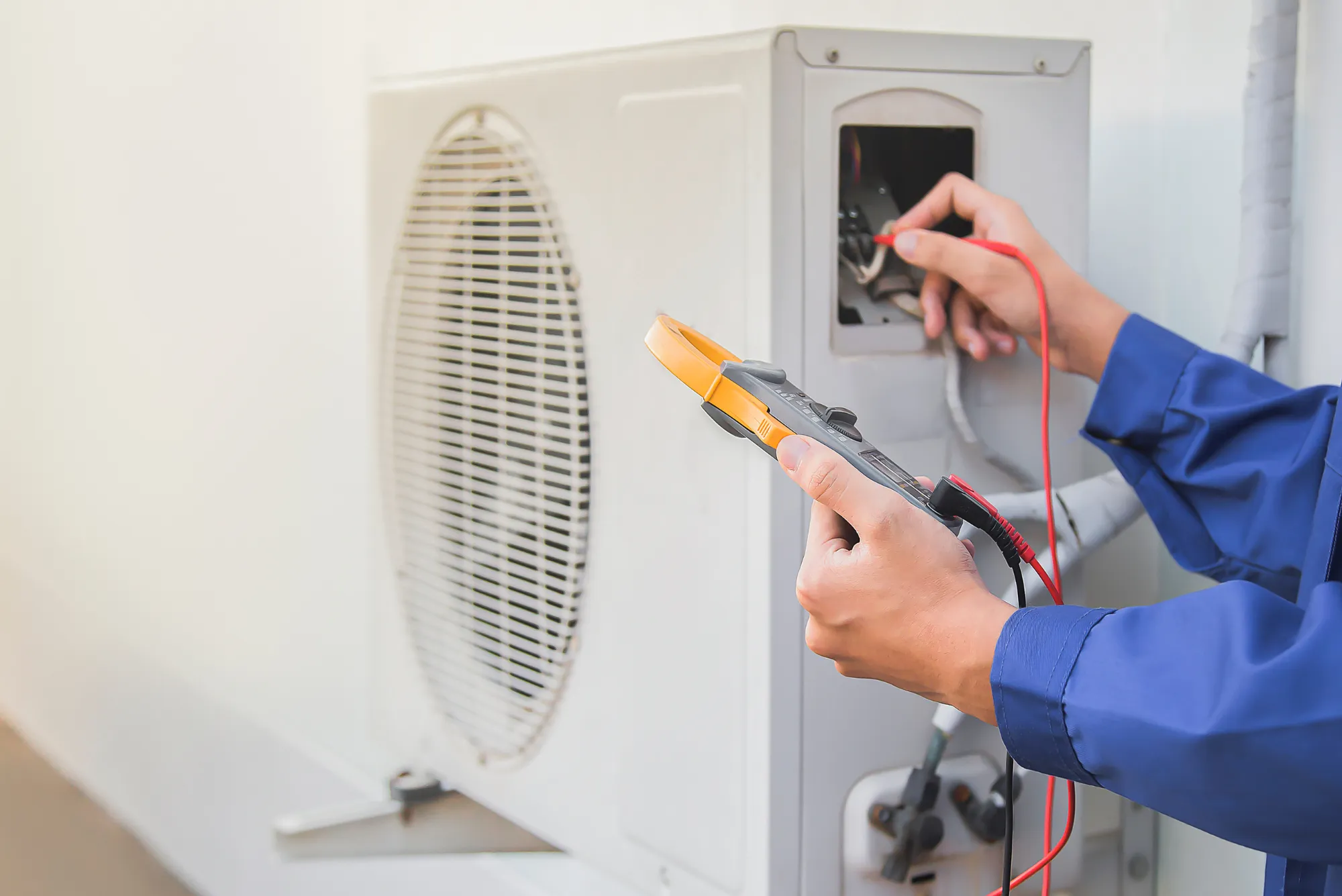 How Does Inverter AC Differ from Non-Inverter AC