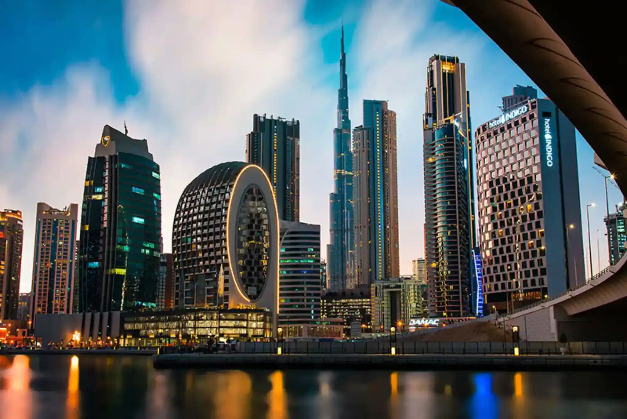 What Are the Benefits of Living in Business Bay, Dubai