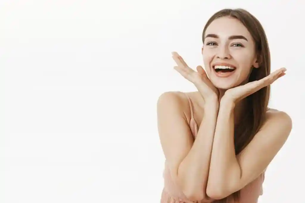 10 Surprising Benefits of Using a Facial Massager Machine Daily
