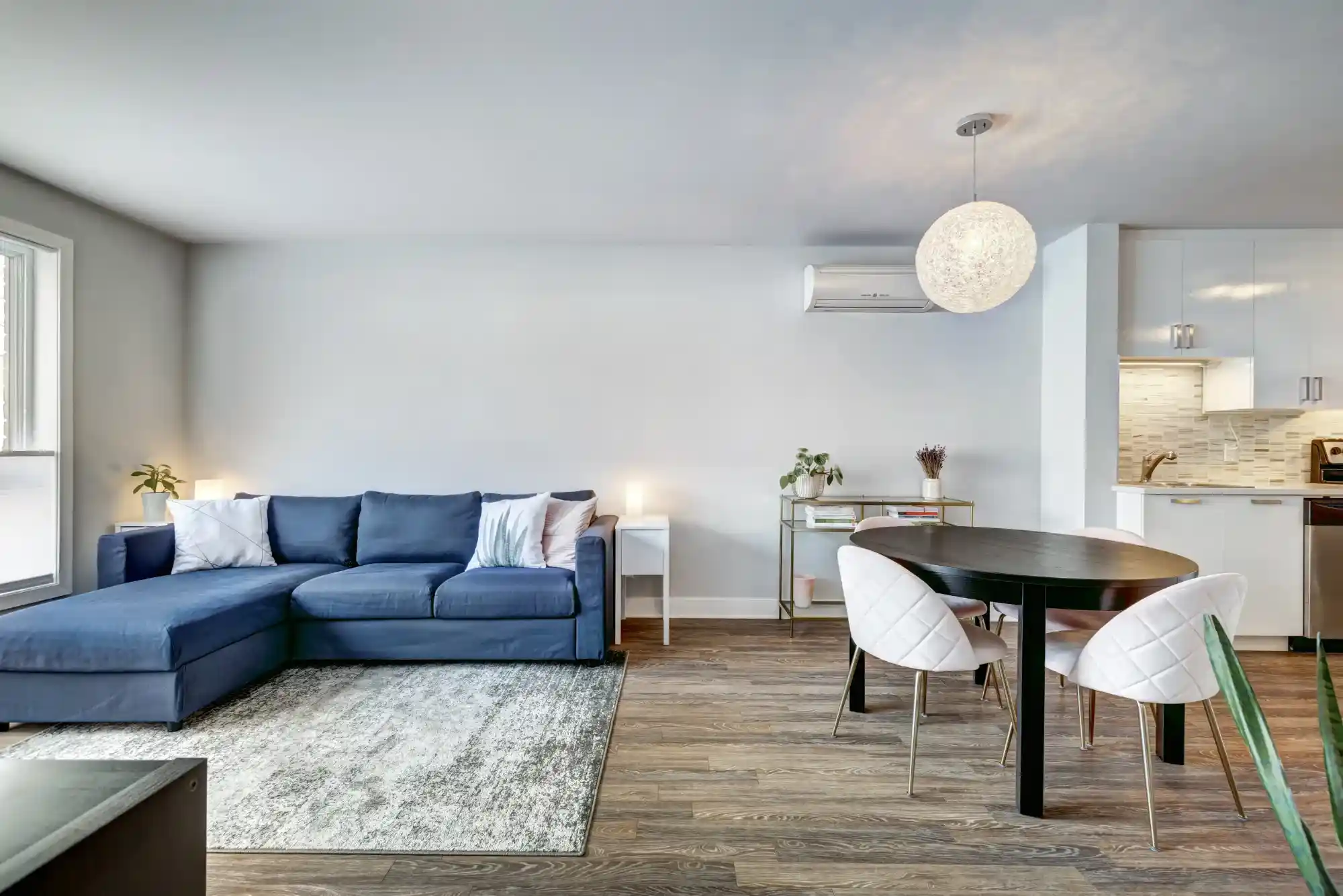 Find Furnished Apartments in Motor City