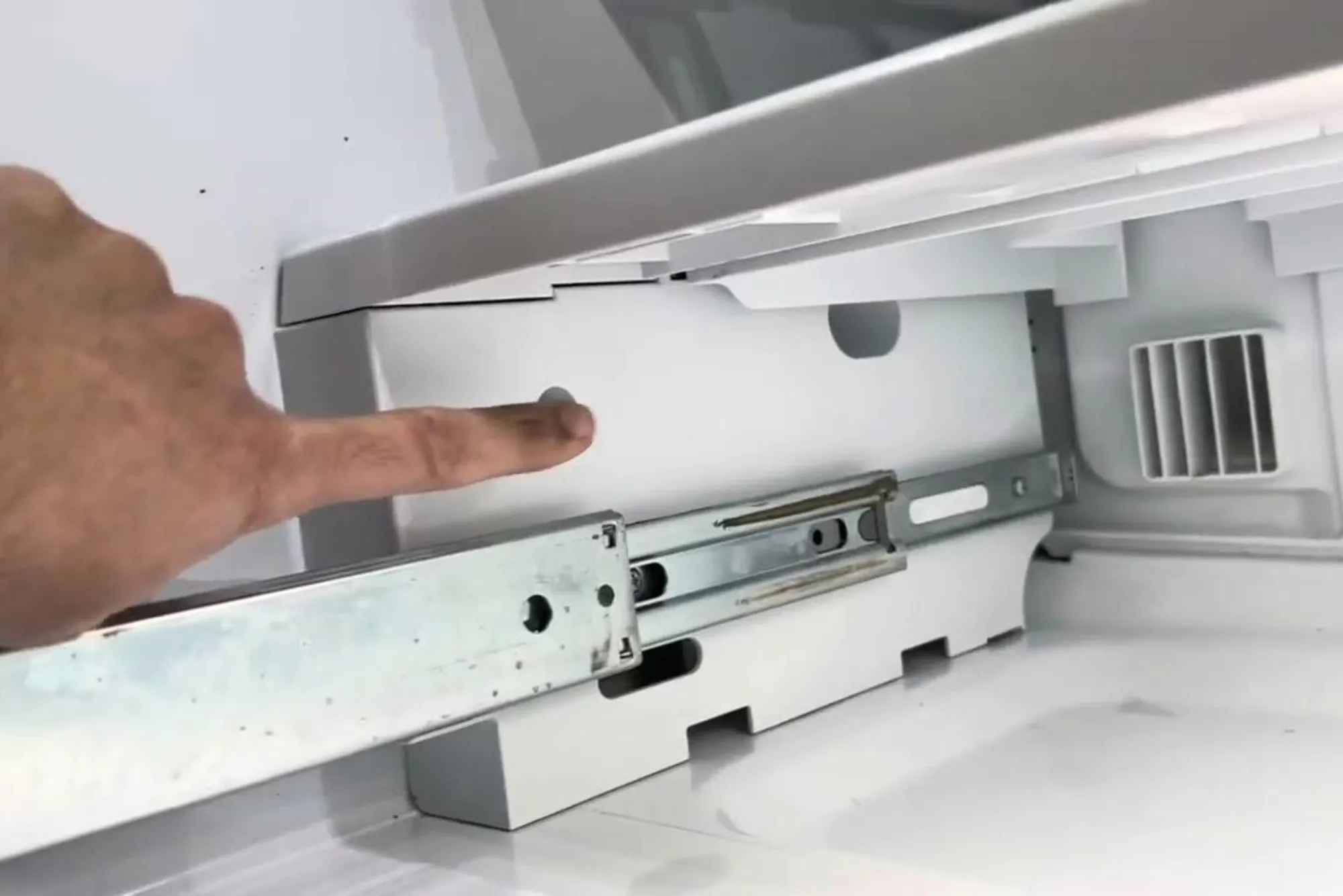 How to Fix Refrigerator Frost in Fresh Food Section